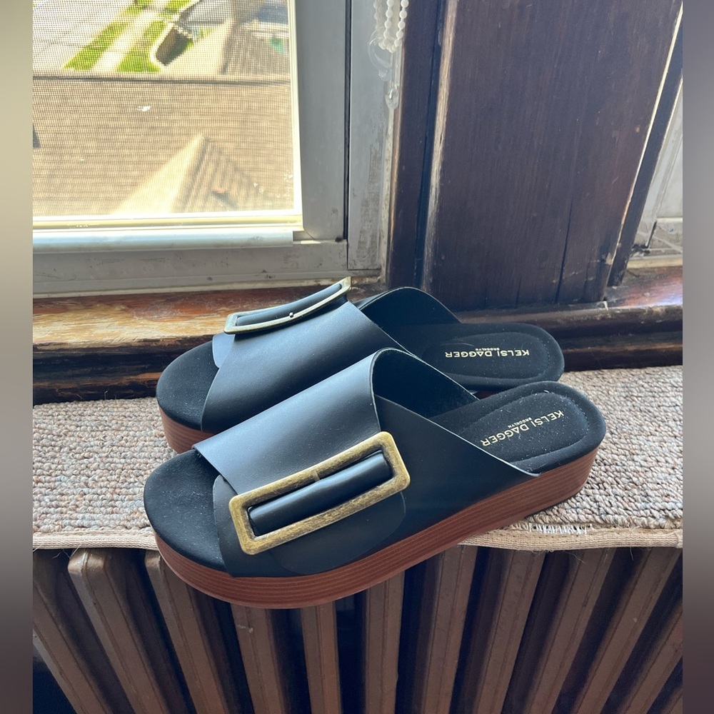 Dover Platform Sandals by Kelsi Dagger